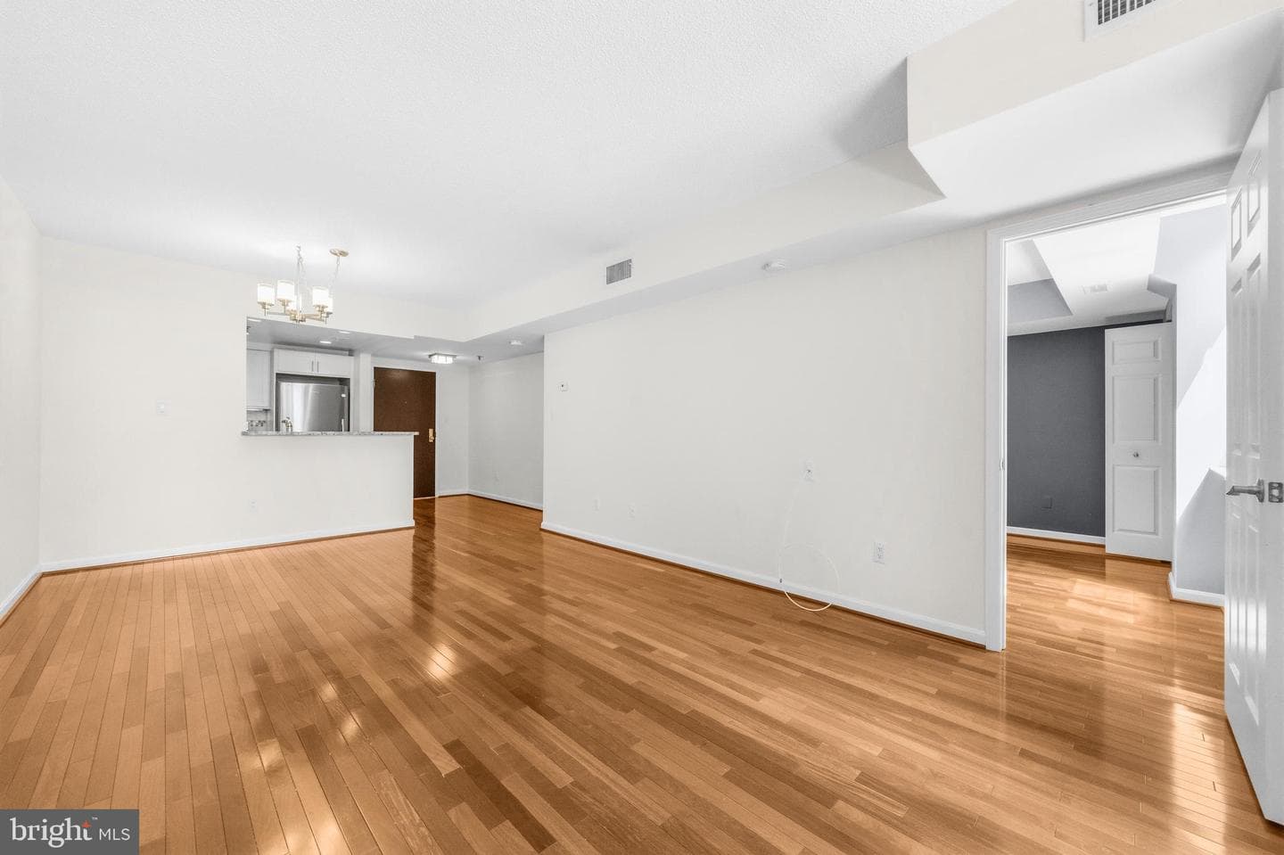 4808 Moorland Lane #607 photo 14