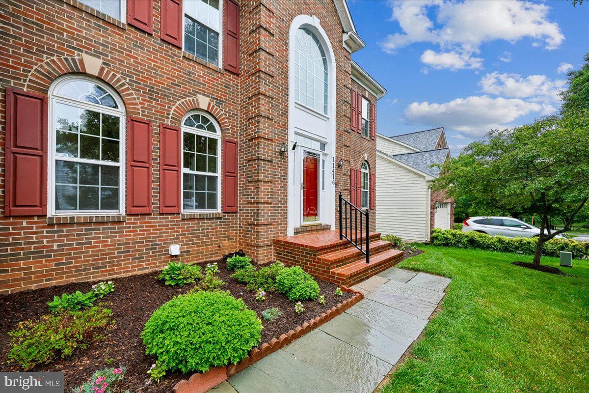 11416 Ramsburg Court photo 4