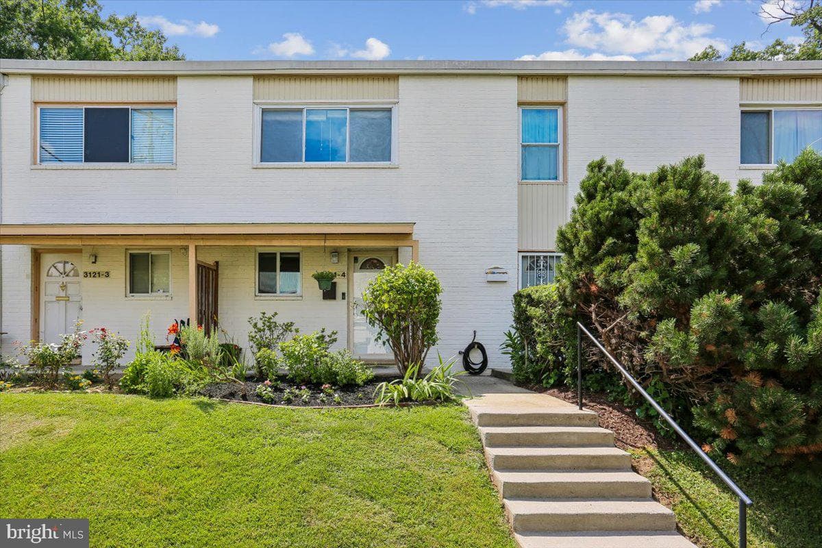 3121 University Boulevard W #4 photo 1