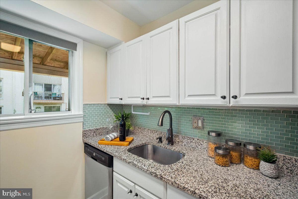 3121 University Boulevard W #4 photo 19