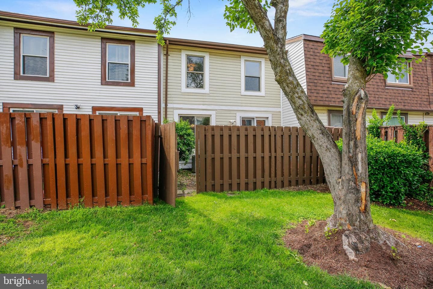 2448 Sun Valley Circle #7-J photo 32