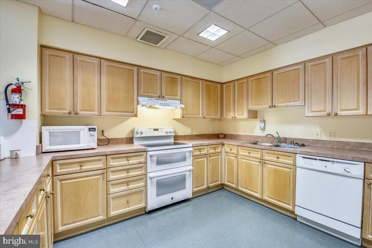 3005 Leisure World Boulevard S #515 photo 47