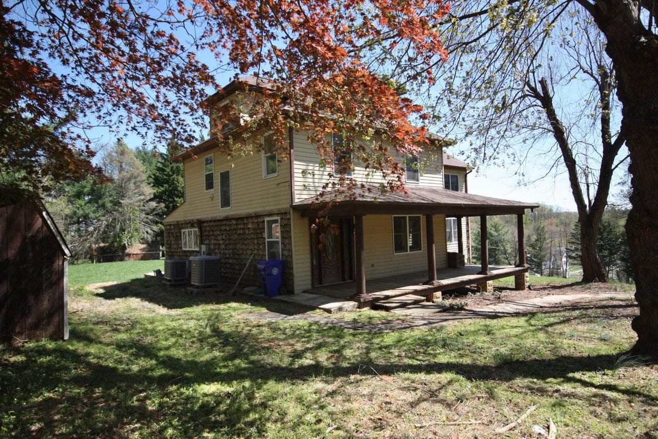 12821 Prices Distillery Road photo 2