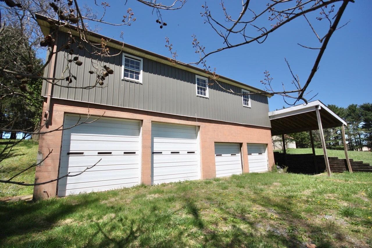 12821 Prices Distillery Road photo 52