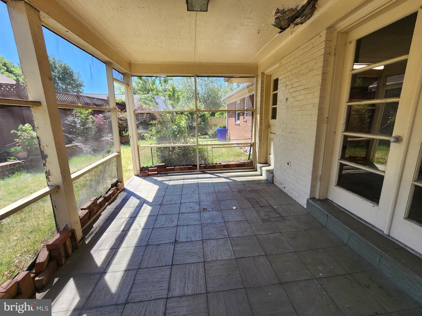 9709 Admiralty Drive photo 37