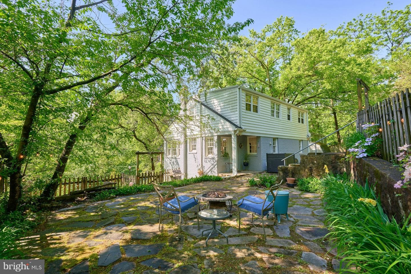 107 Southwood Avenue photo 21