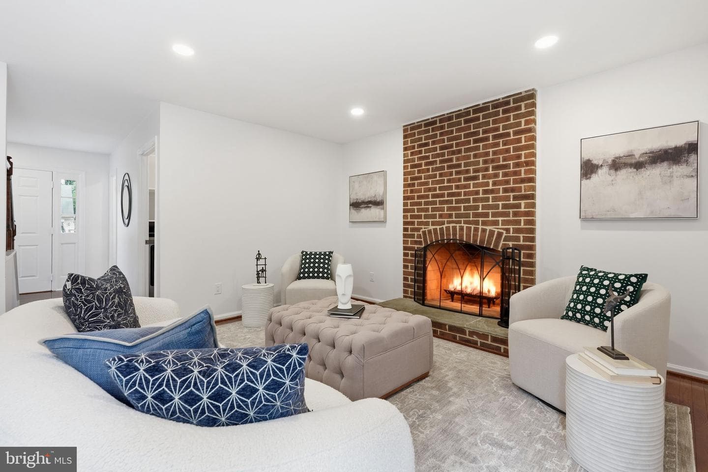 1122 Bettstrail Way photo 8