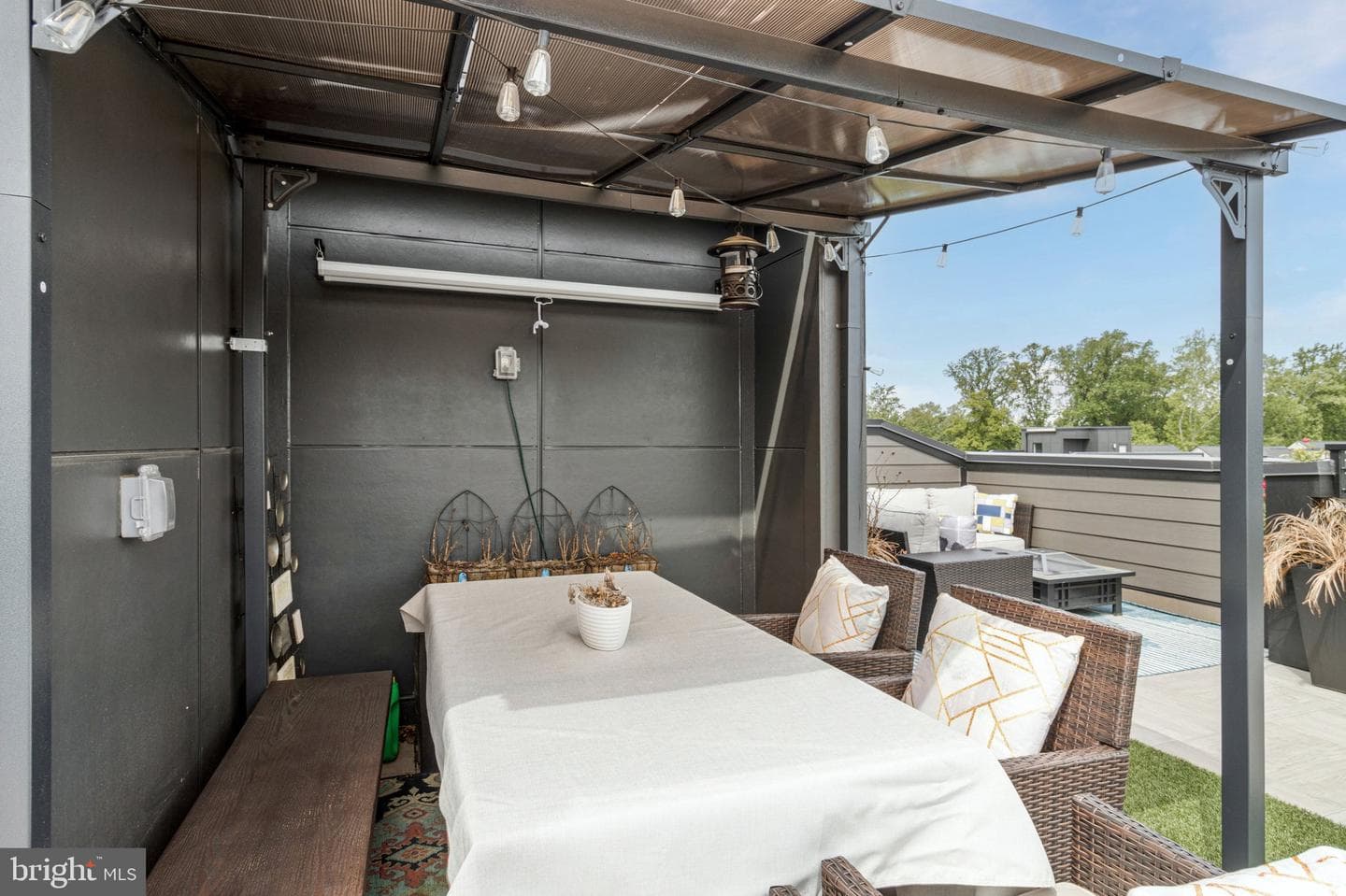 6930 Silver Linden St photo 54