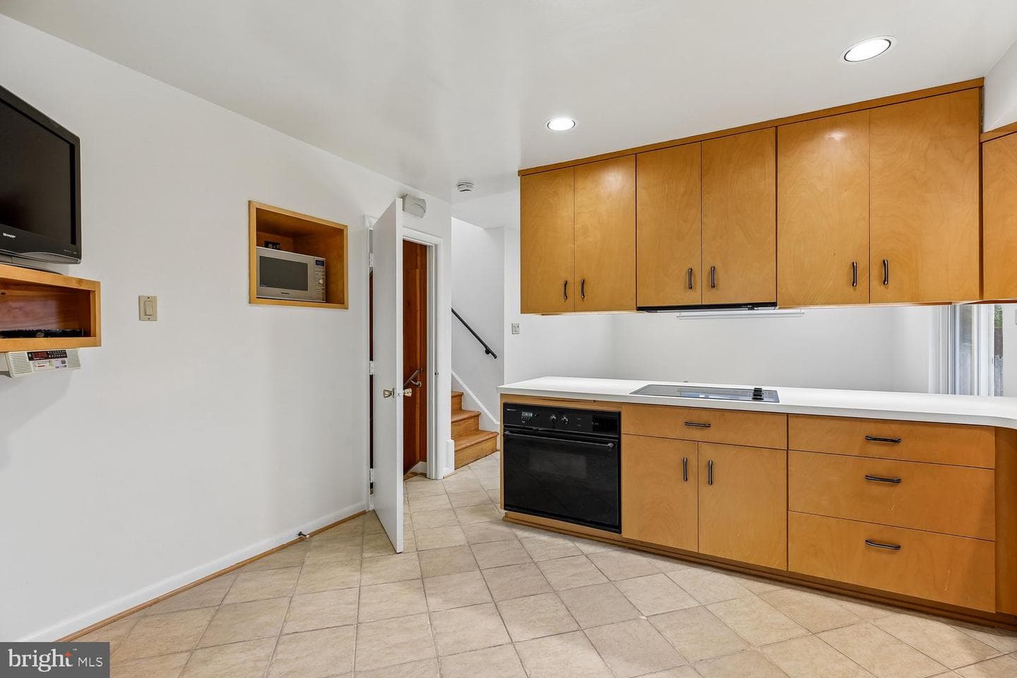 1002 N Belgrade Road photo 11