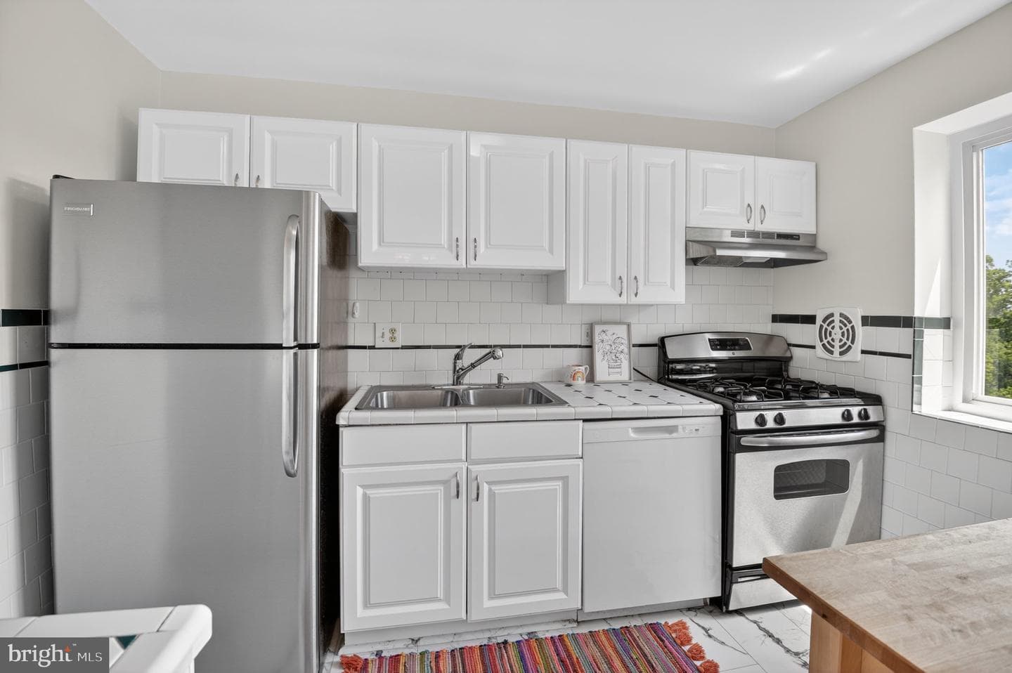 614 Sligo Avenue #504 photo 9