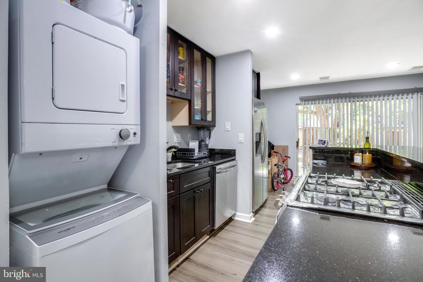 3382 Hewitt Avenue #102 photo 4