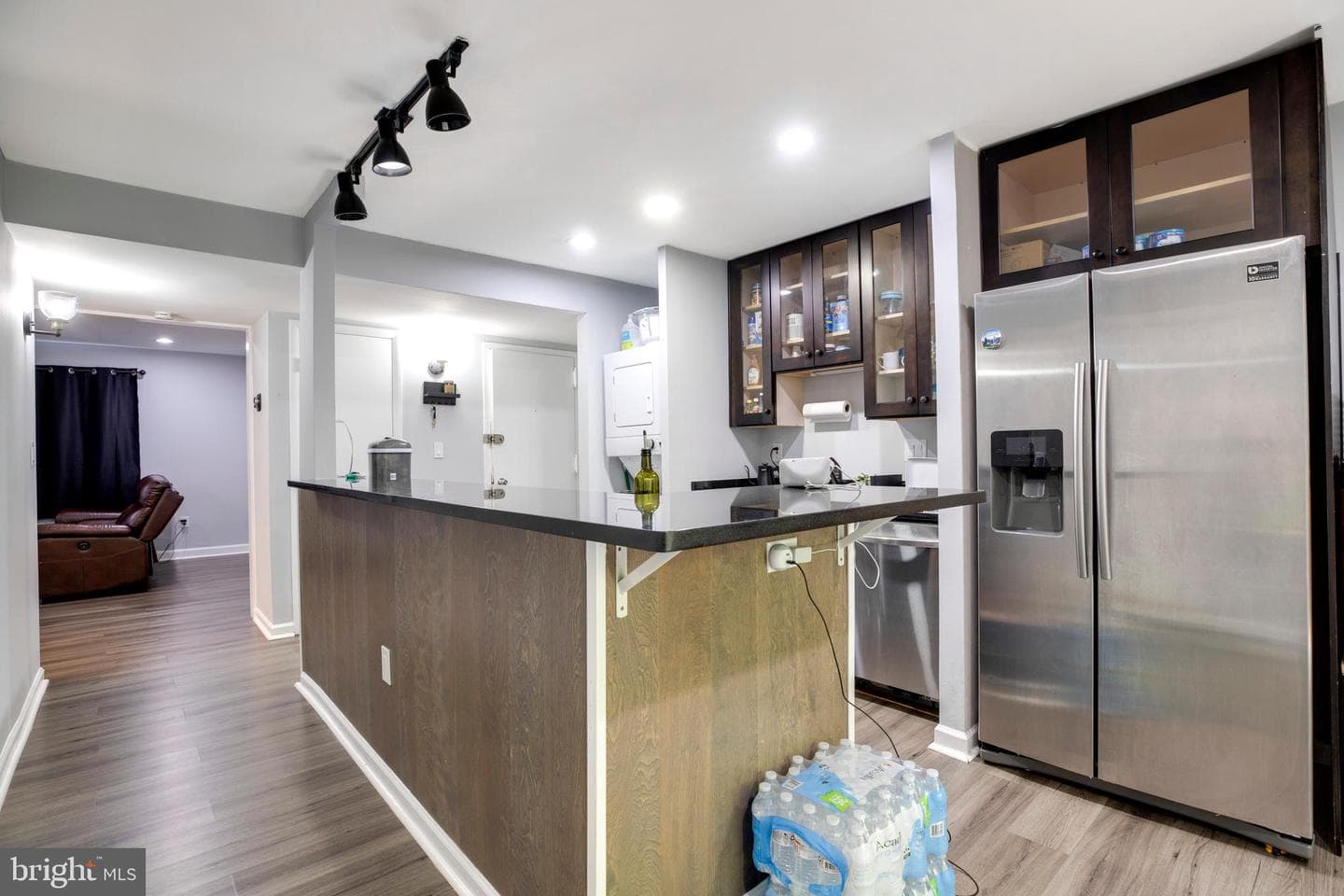 3382 Hewitt Avenue #102 photo 8
