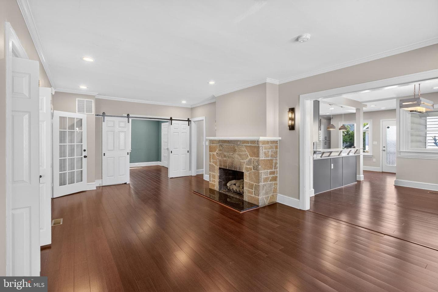 4415 Bradley Lane photo 16