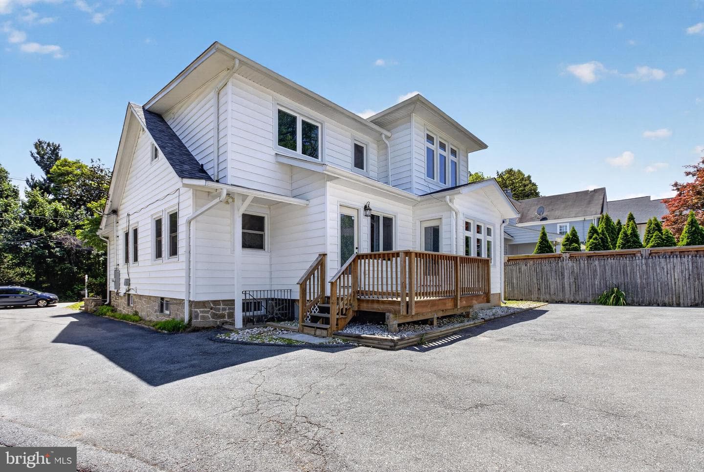 4415 Bradley Lane photo 6