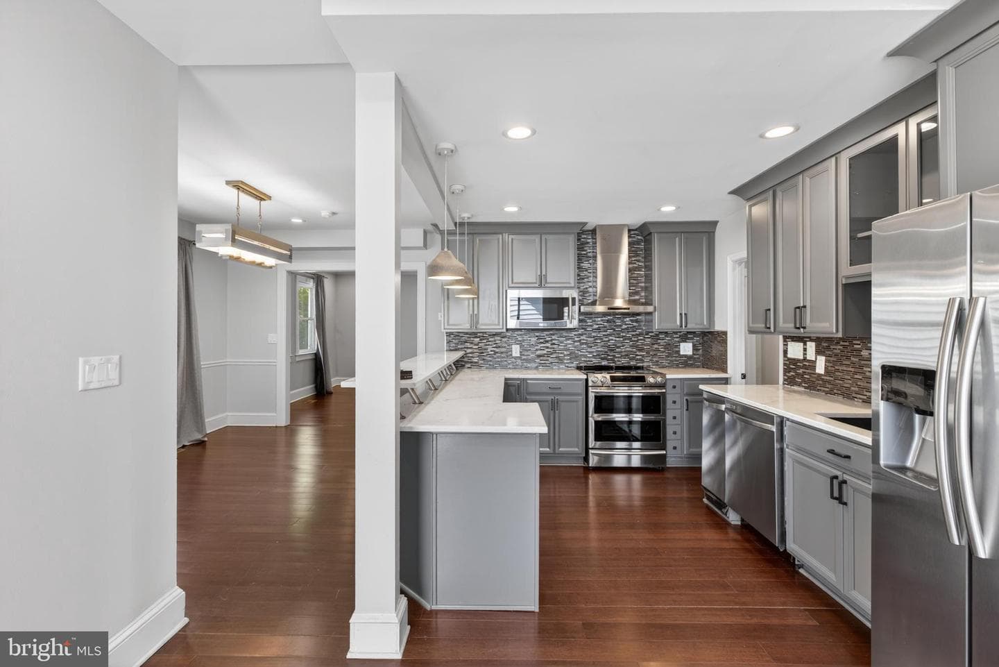 4415 Bradley Lane photo 7