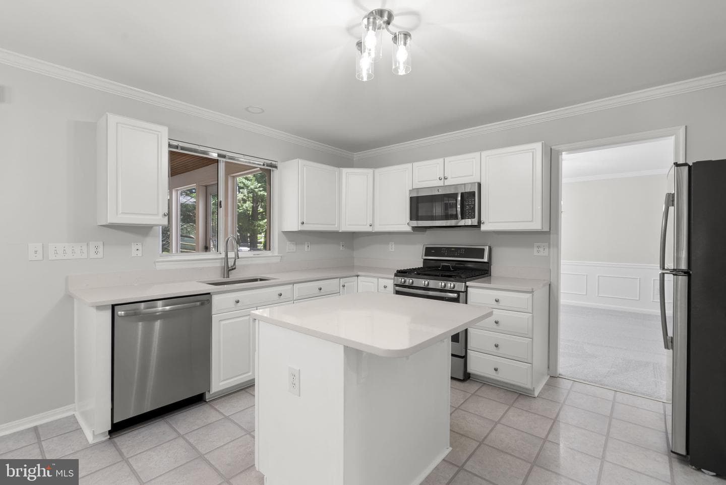 2700 Snowberry Place photo 14