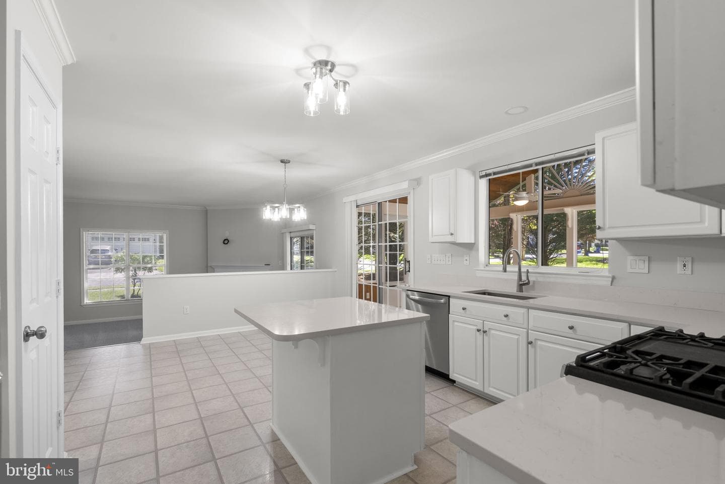 2700 Snowberry Place photo 18