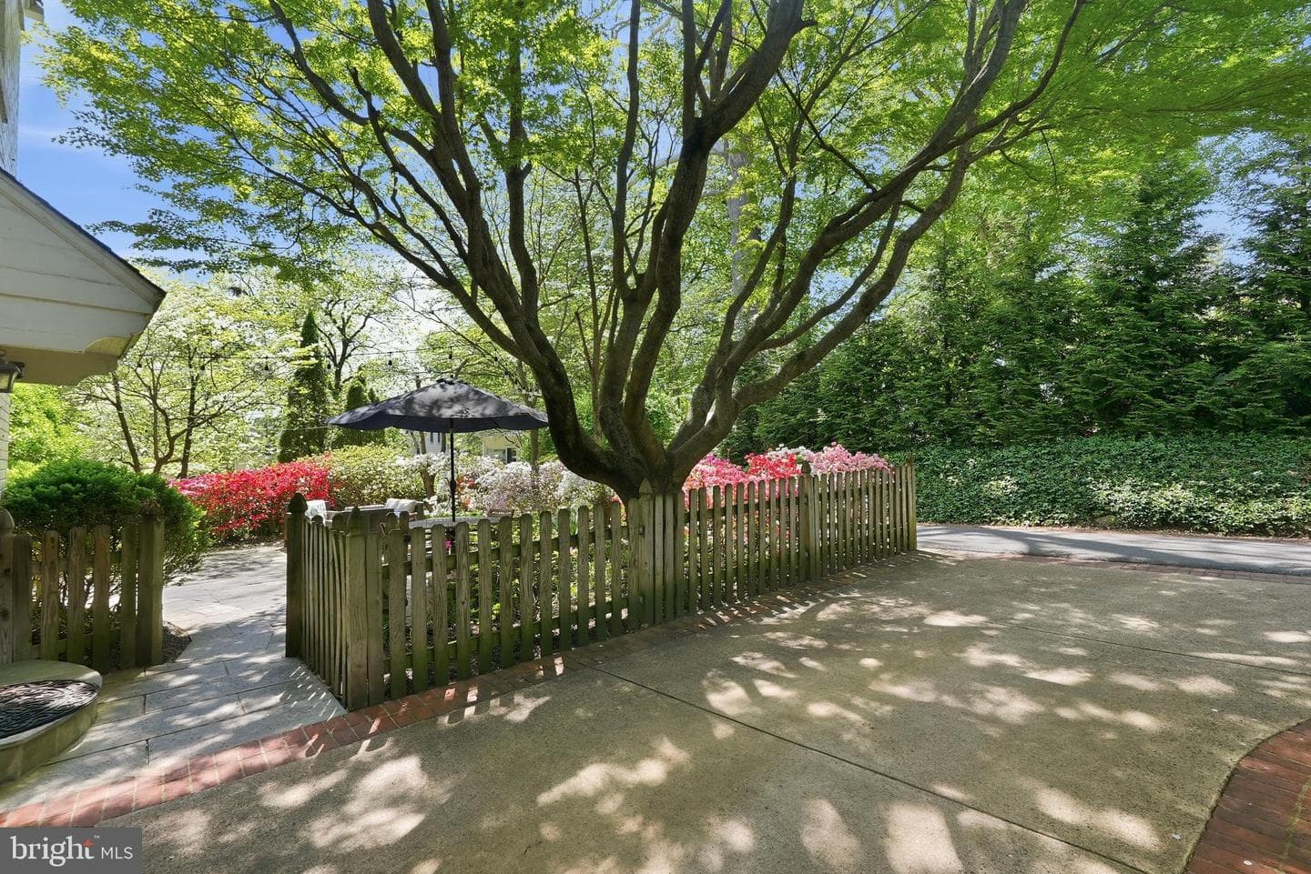 8504 Lynwood Place photo 41