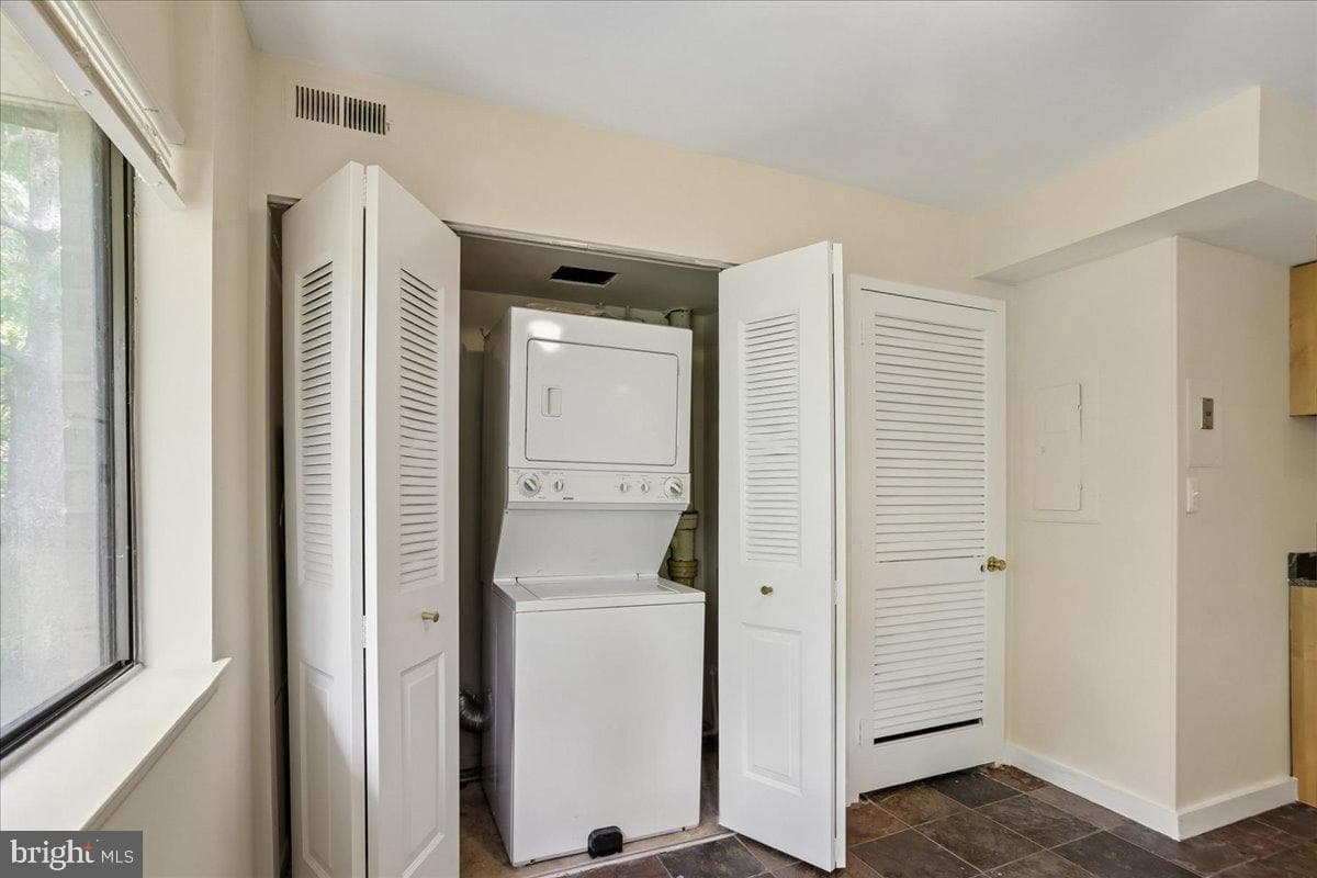 403 Christopher Avenue #33 photo 22