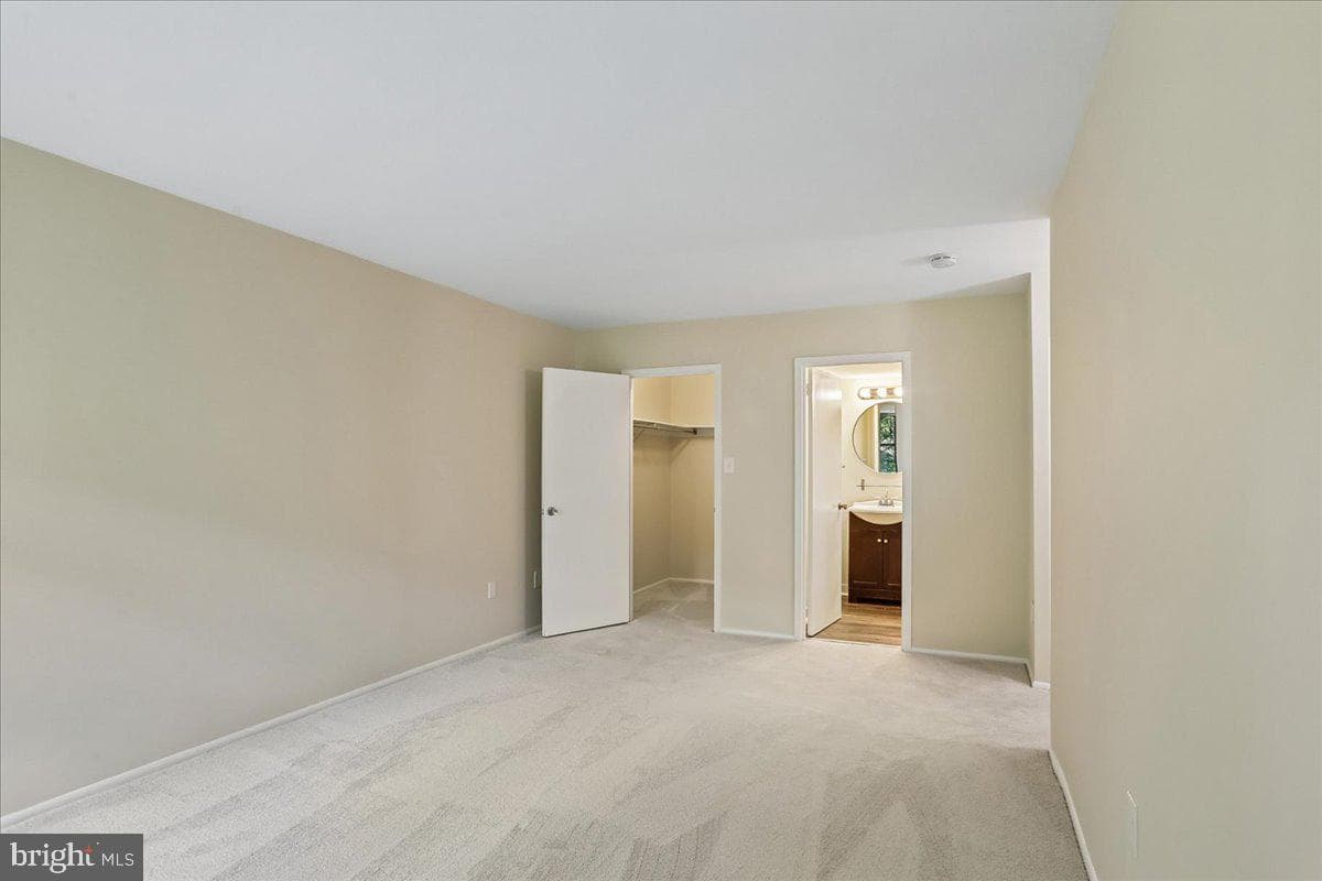 403 Christopher Avenue #33 photo 30
