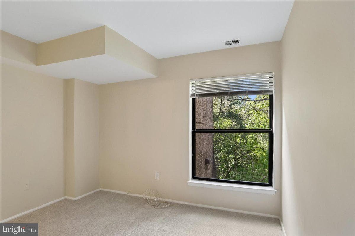 403 Christopher Avenue #33 photo 34