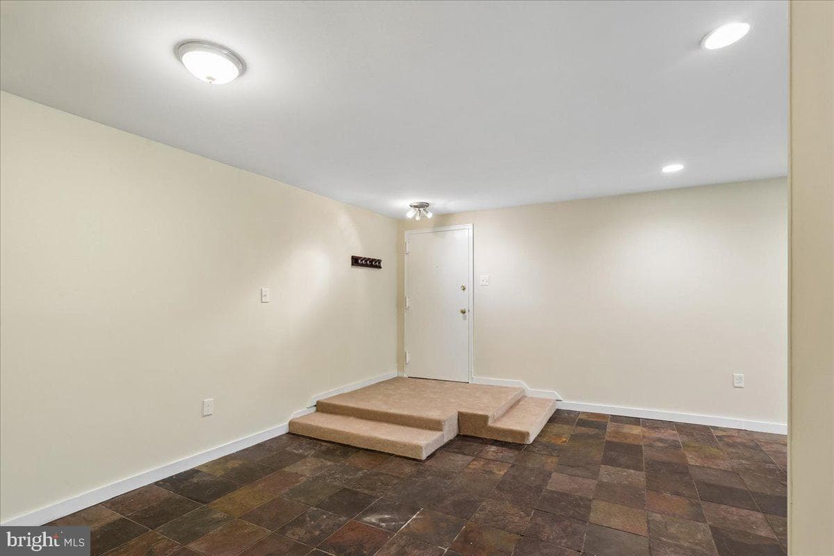403 Christopher Avenue #33 photo 5