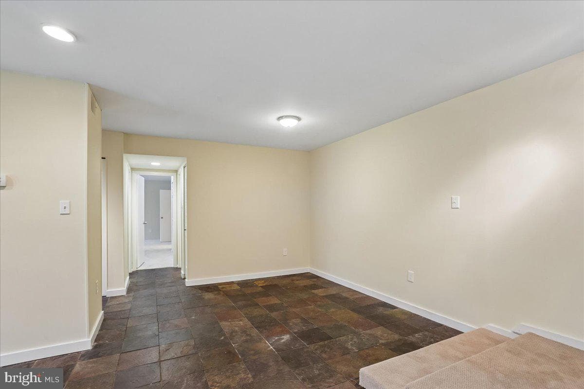 403 Christopher Avenue #33 photo 7