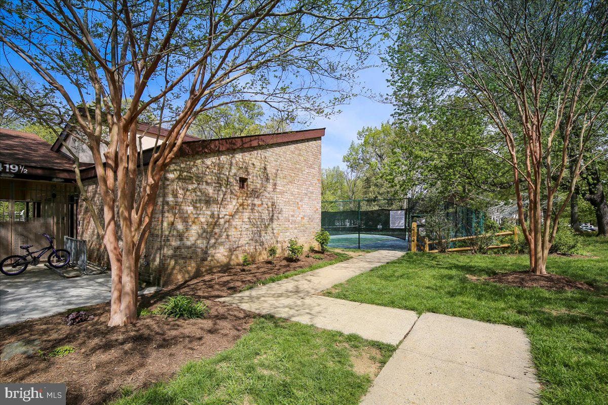 403 Christopher Avenue #33 photo 77