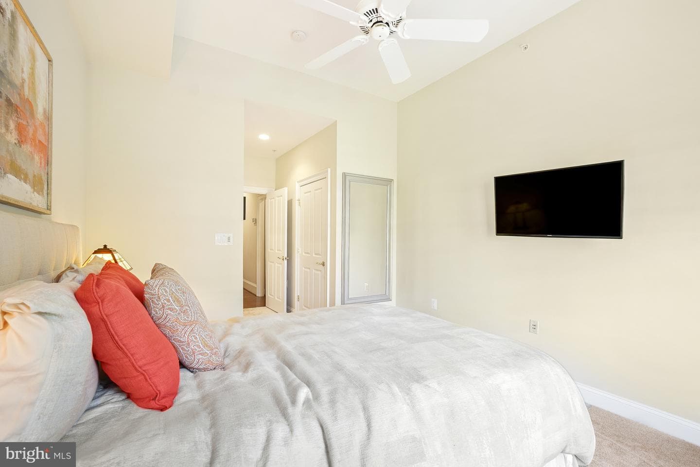 10401 Strathmore Park Court #404 photo 14