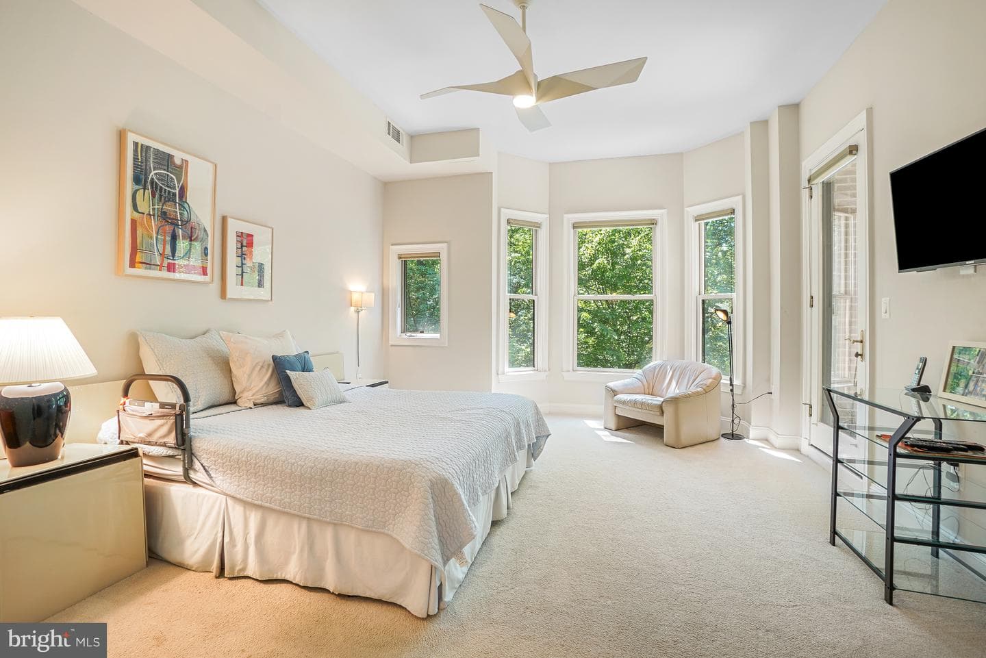 10401 Strathmore Park Court #404 photo 23
