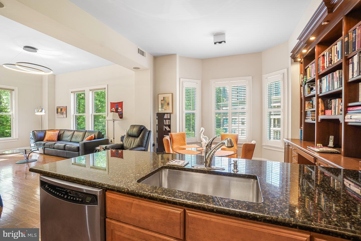 10401 Strathmore Park Court #404 photo 8