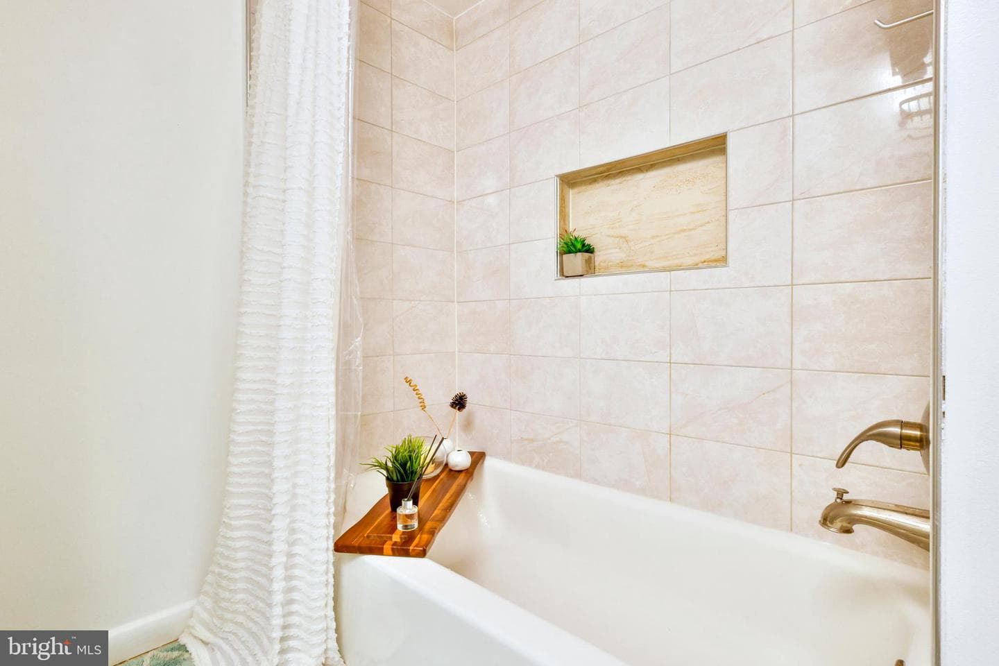 1206 Sarah Drive photo 29
