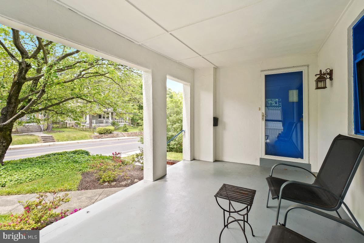 6 Philadelphia Avenue photo 29