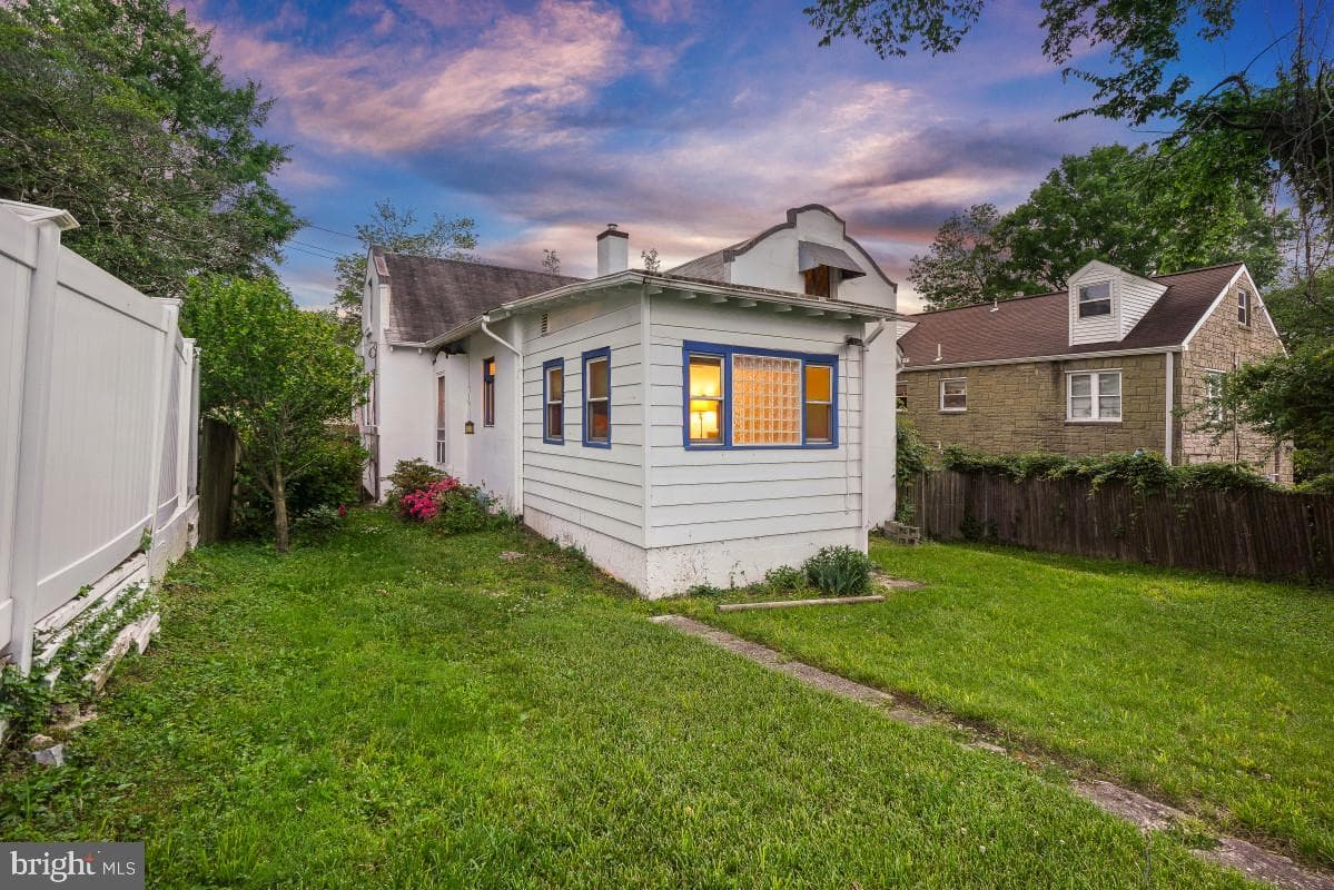 6 Philadelphia Avenue photo 34