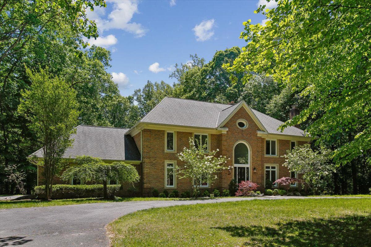 9455 Newbridge Drive, Potomac