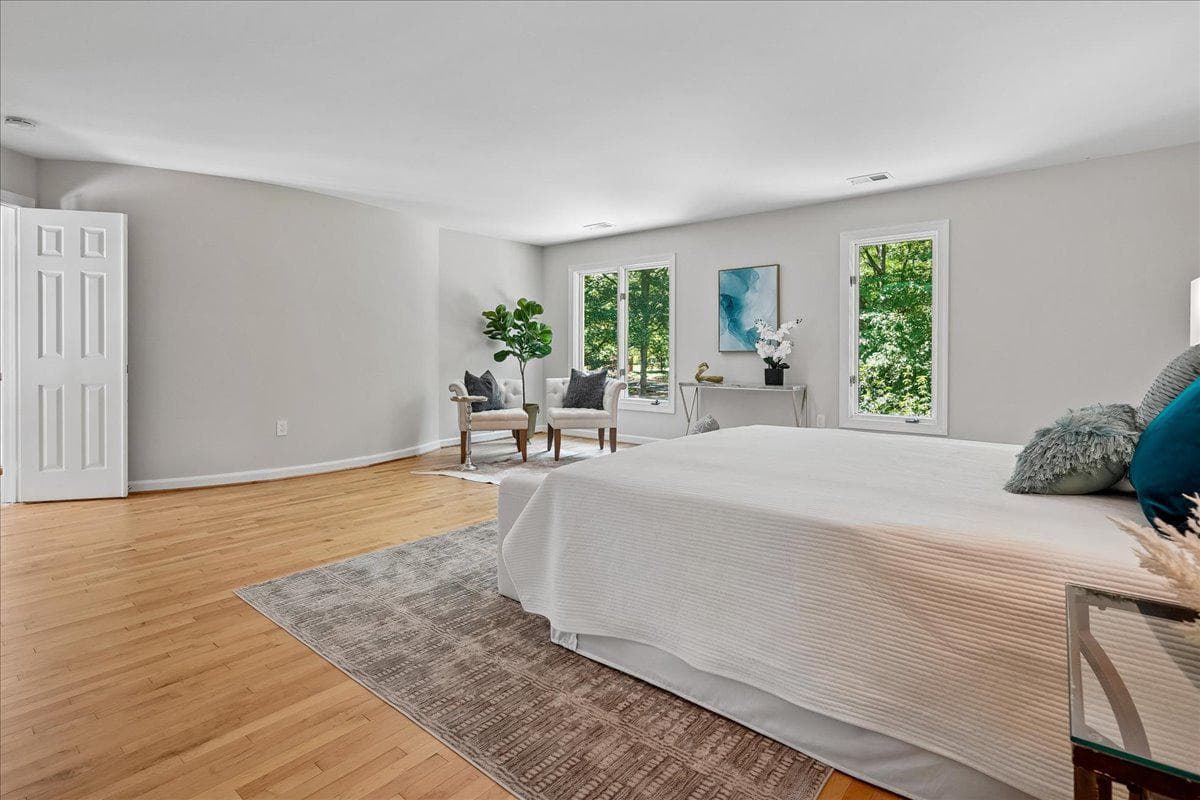 9455 Newbridge Drive photo 30