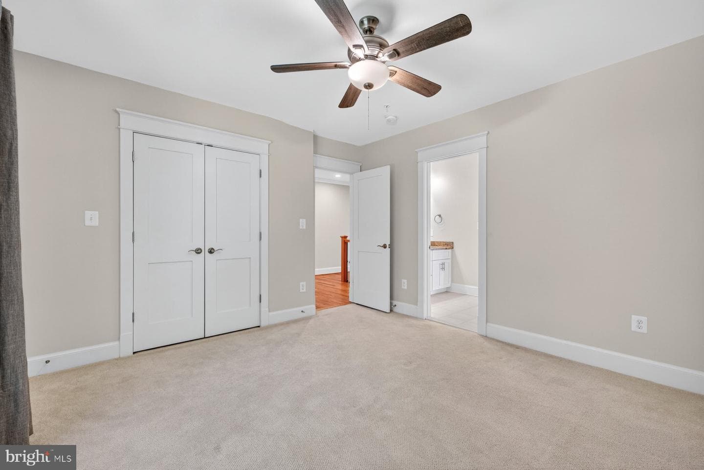 8905 Hempstead Avenue photo 33