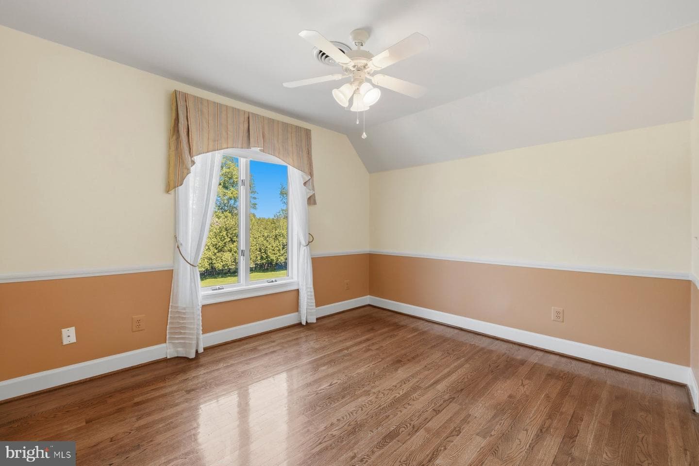 14008 Crossland Lane photo 55