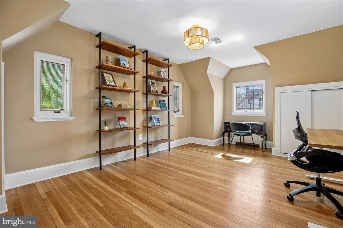6317 Poe Road photo 28