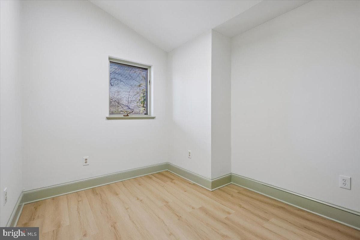 6317 Poe Road photo 32