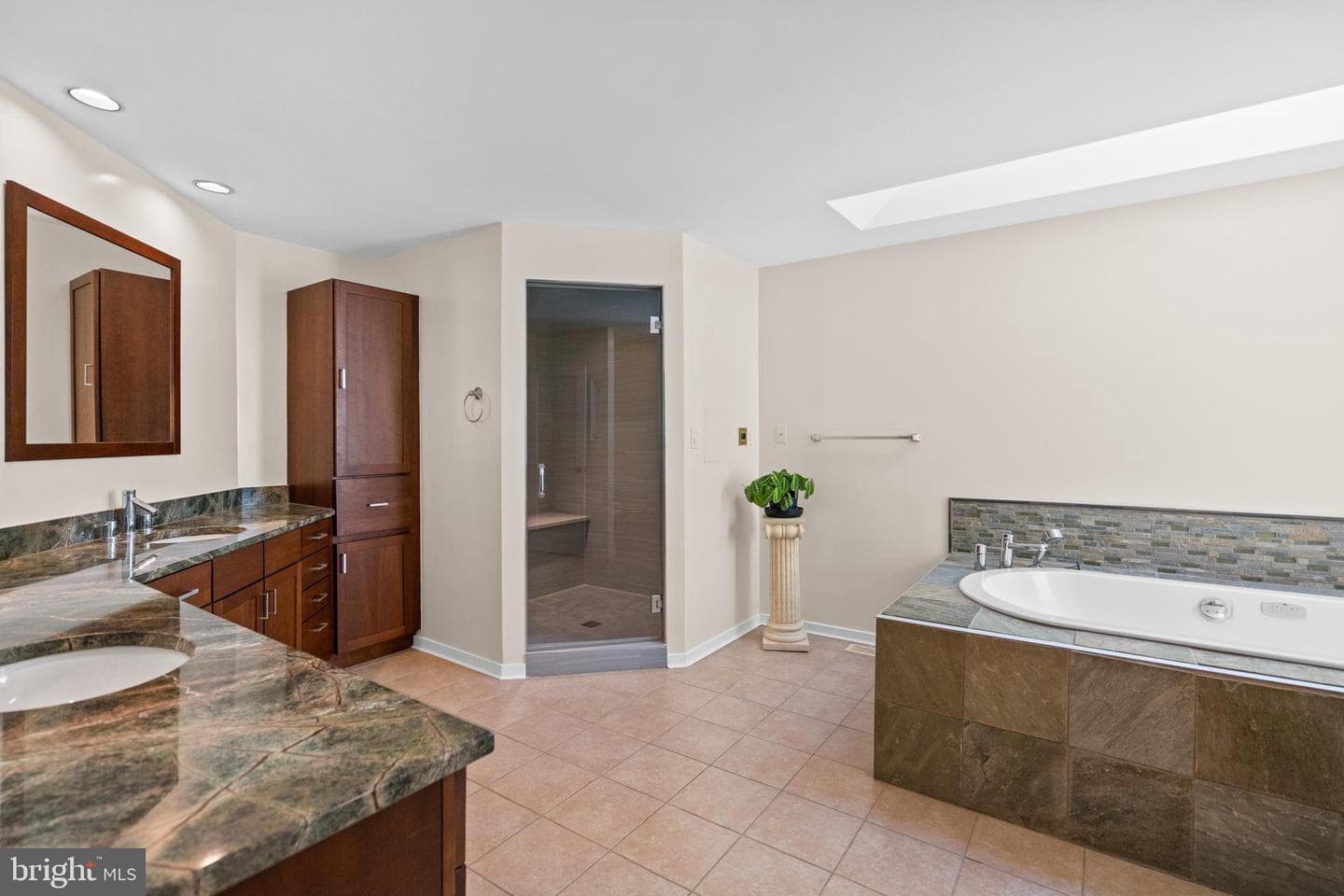 6825 Capri Place photo 24