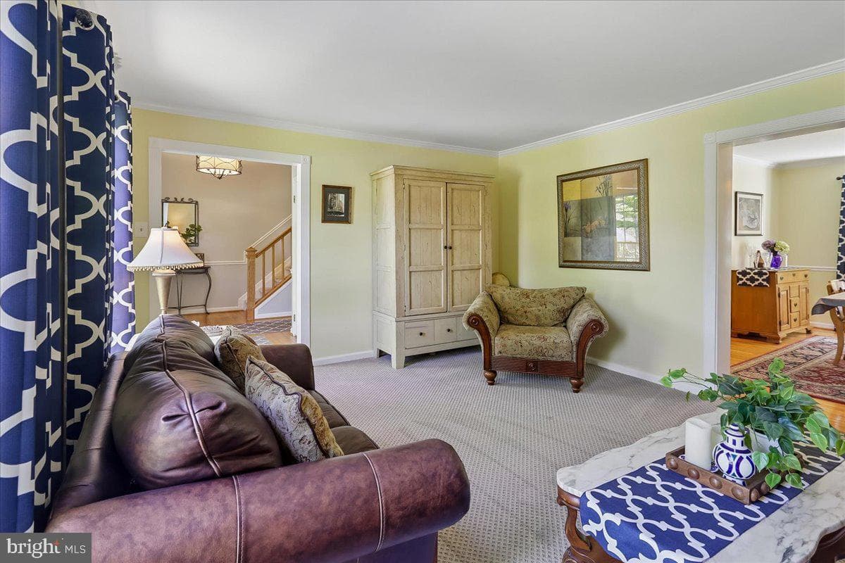 9 Kings Valley Court photo 30