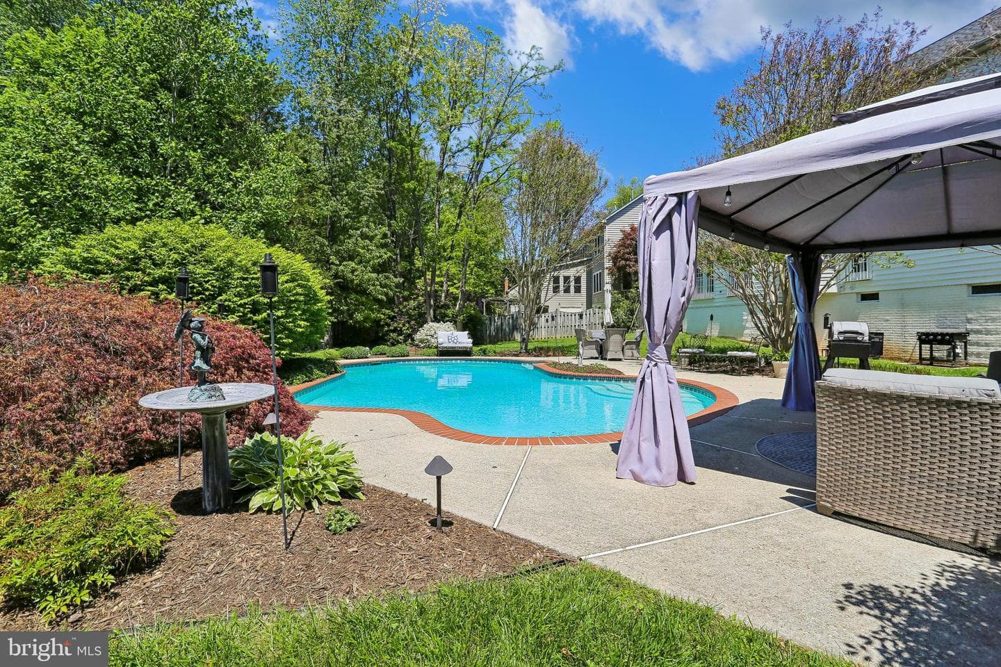 9904 Founders Way photo 2