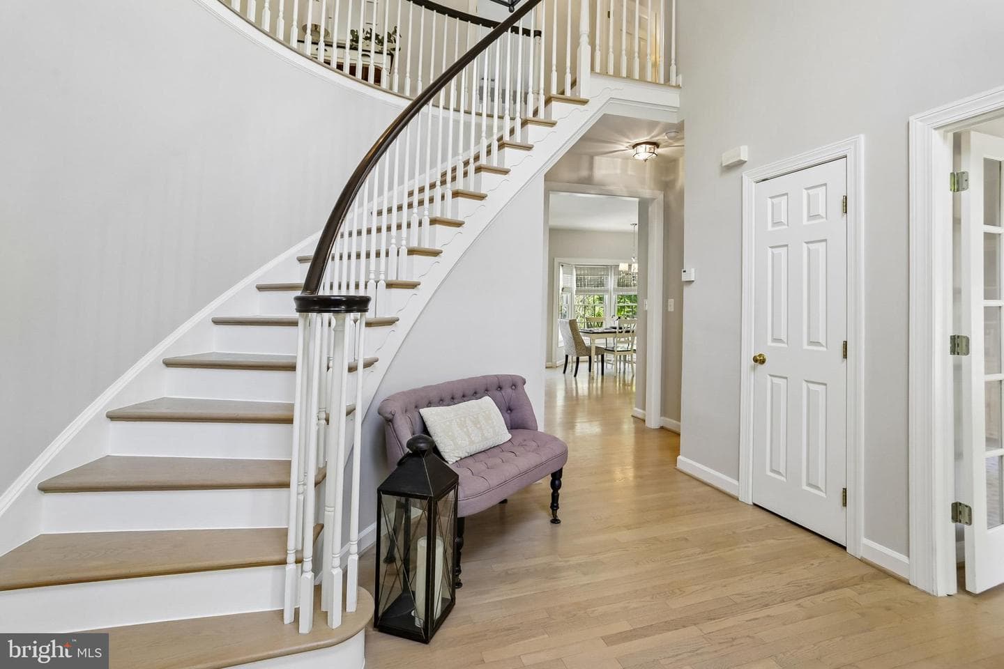 9904 Founders Way photo 3