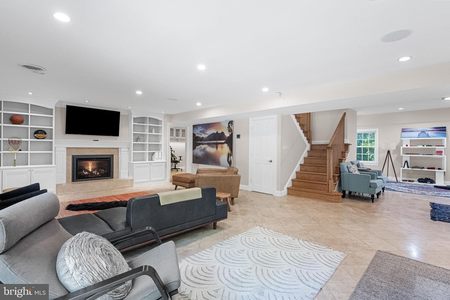 9541 E Bexhill Drive photo 84