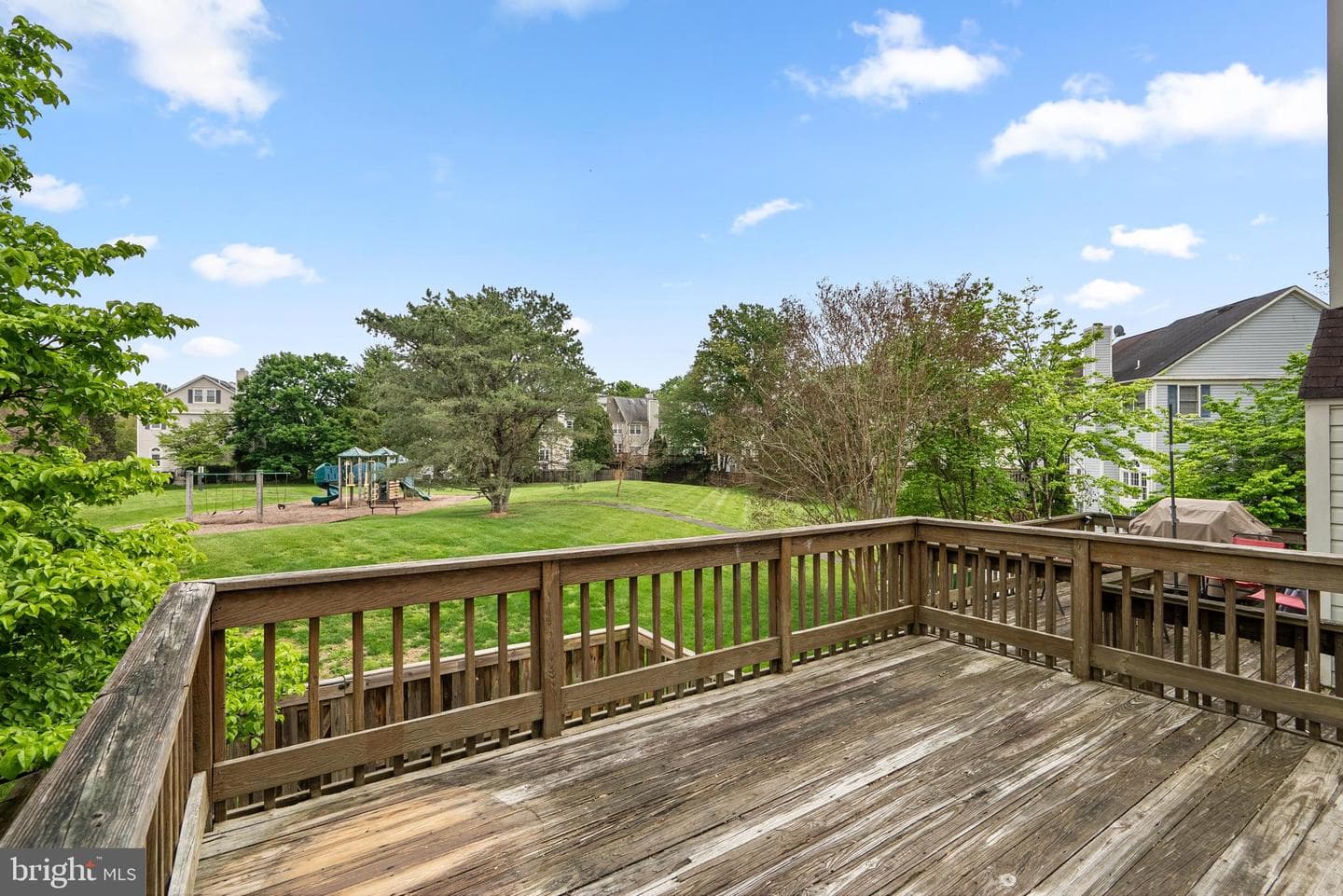 8723 Delcris Drive photo 9