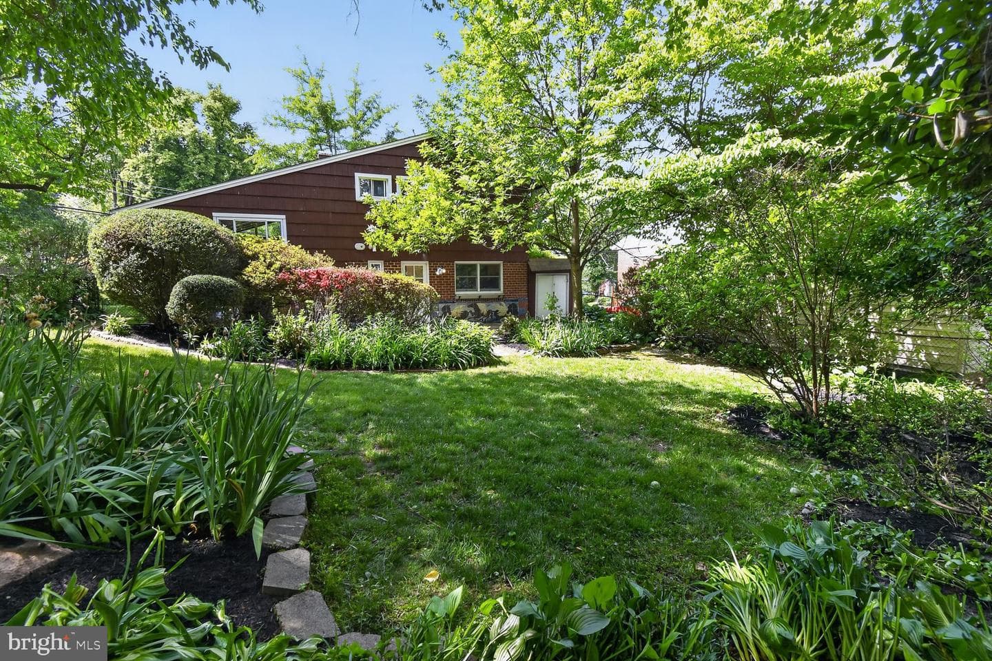 4401 Ferrara Drive photo 29