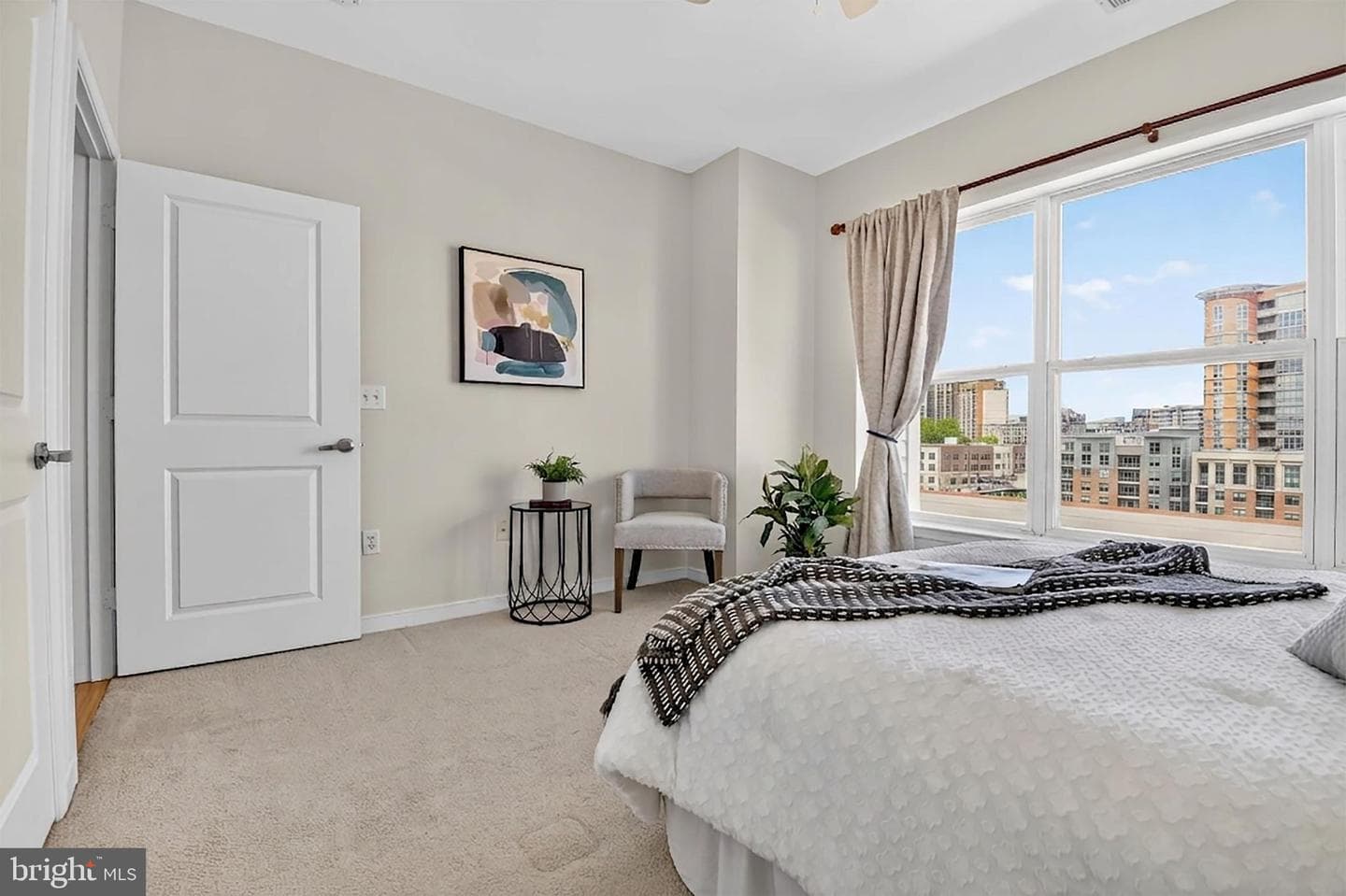 8045 Newell Street #504 photo 14