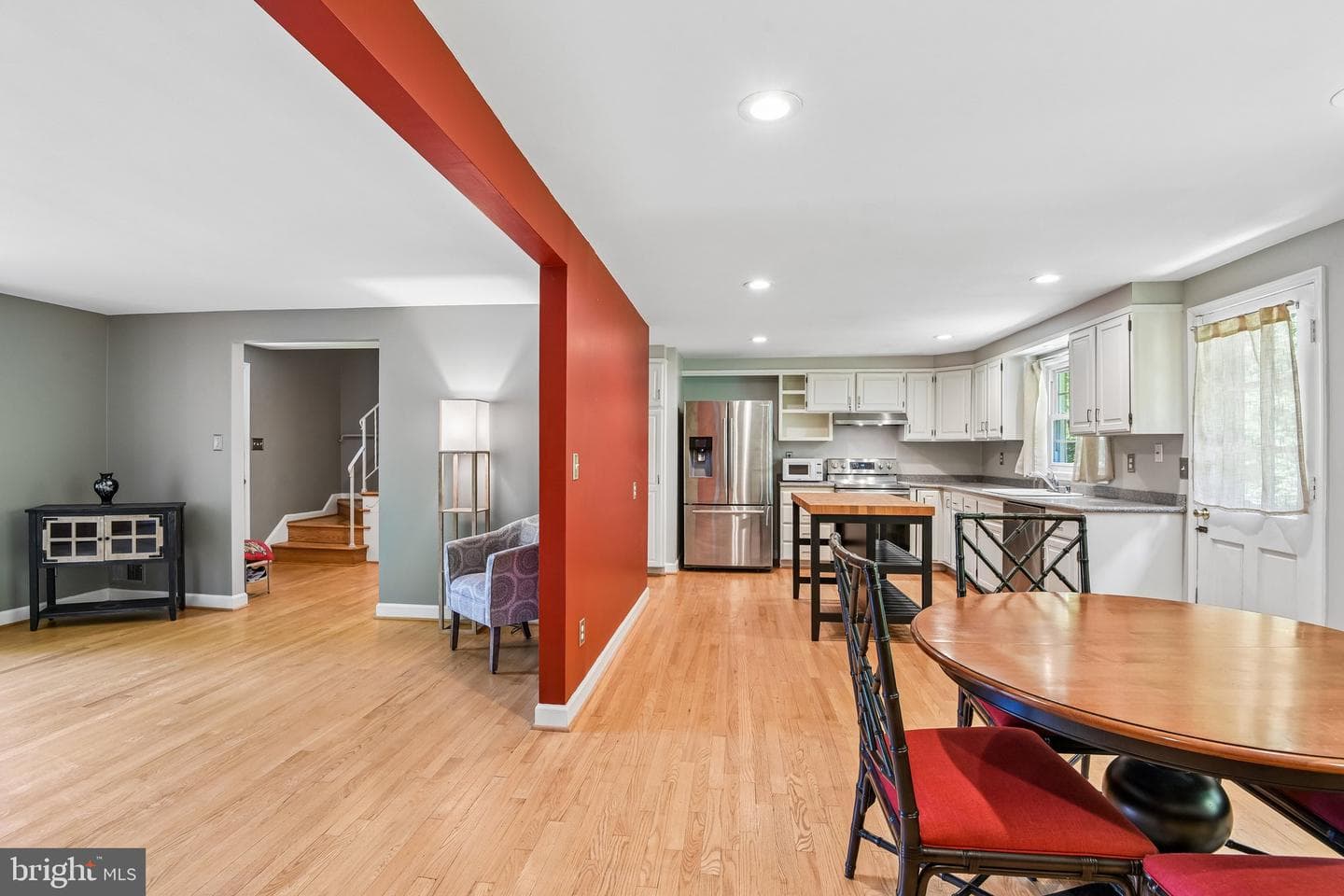 9300 Judge Place photo 7