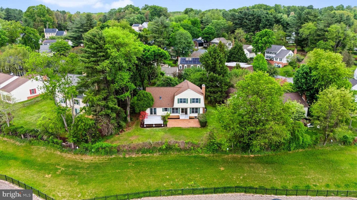 10 Dellcastle Court photo 53